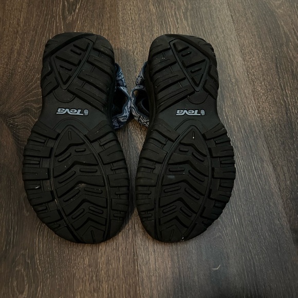 Women’s Teva Hurricane XLT Sandals - Picture 3 of 9